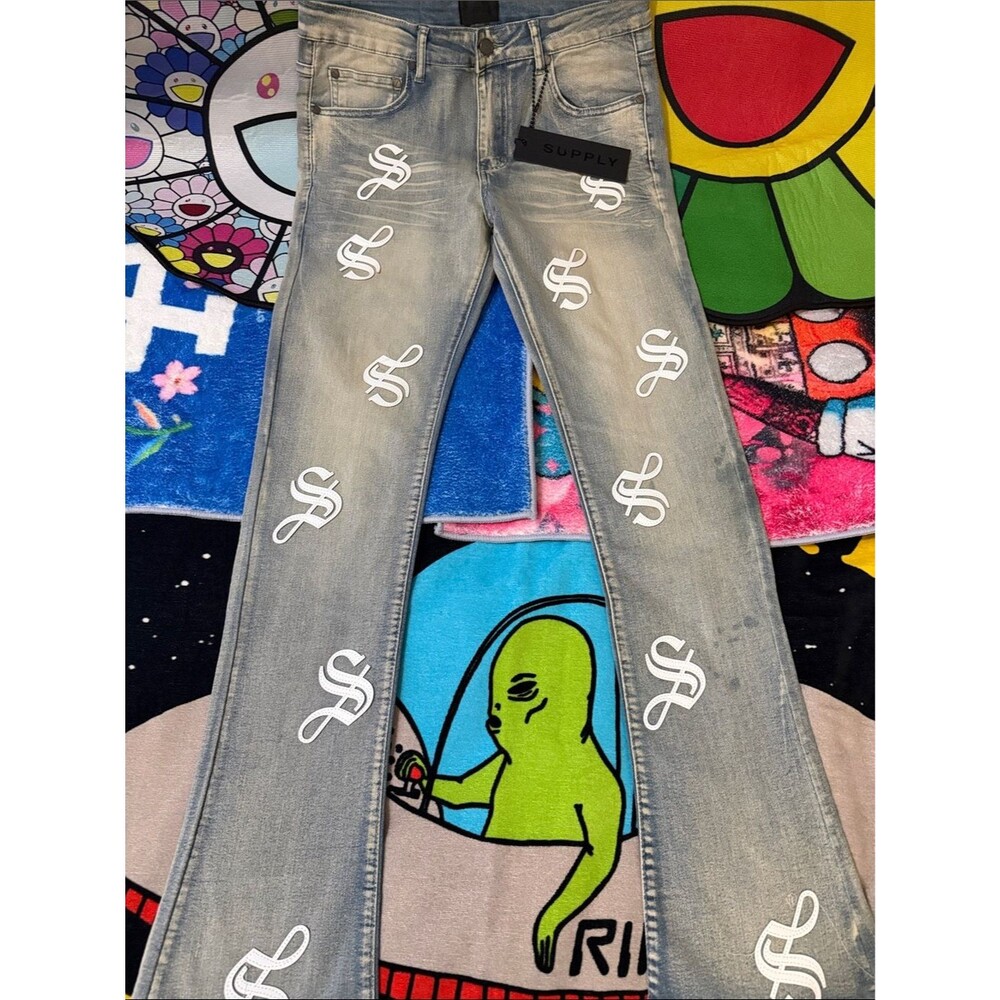 Supply Clothing Old-English Flare Jeans